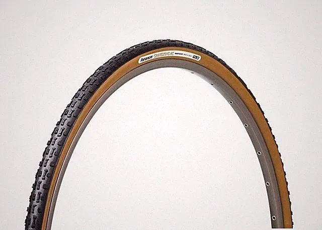 Panaracer Gravelking AC 700 x 35 TLC ZSG Anti Flat AX-a Tubeless Ready