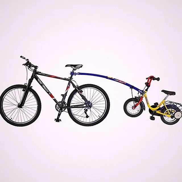 Trail-Gator Tow Bar for Bikes 12-20''-BLUE - Attach a child's bike to an adult